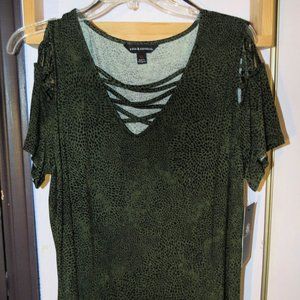 Cold Shoulder Short Sleeve Top